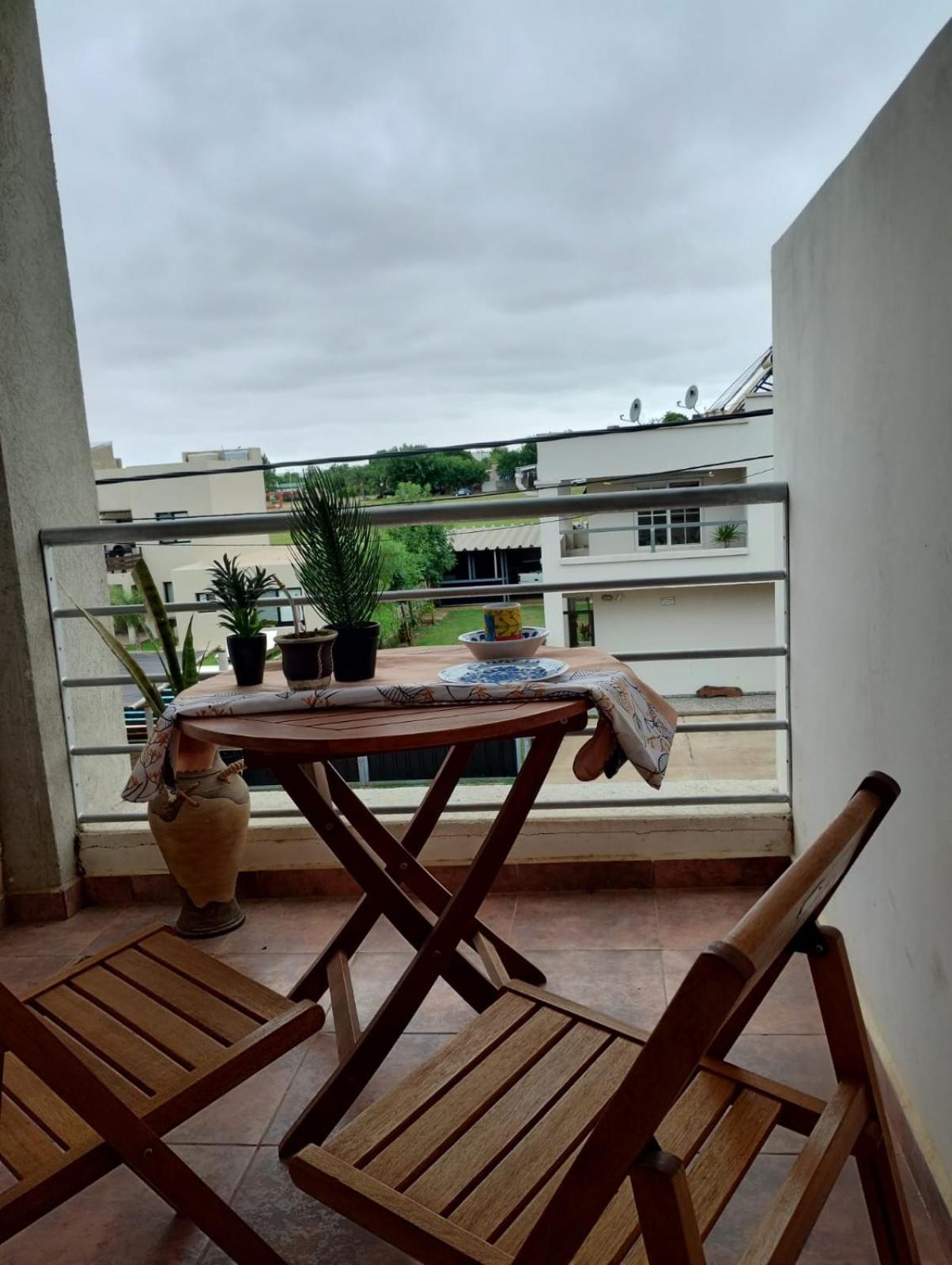 Montecarlo I Dpto. 5 Apartment
